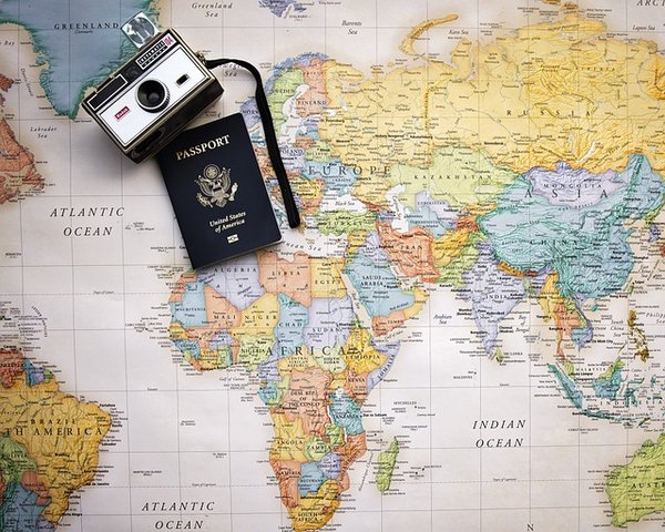 Que faire si vous perdez votre carte d'identité à l'étranger ?